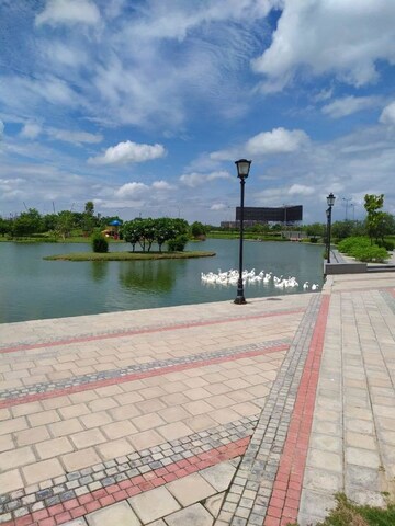   Plot at Gaur Yamuna City 7th Parkview, Gaur Yamuna City – for Sale