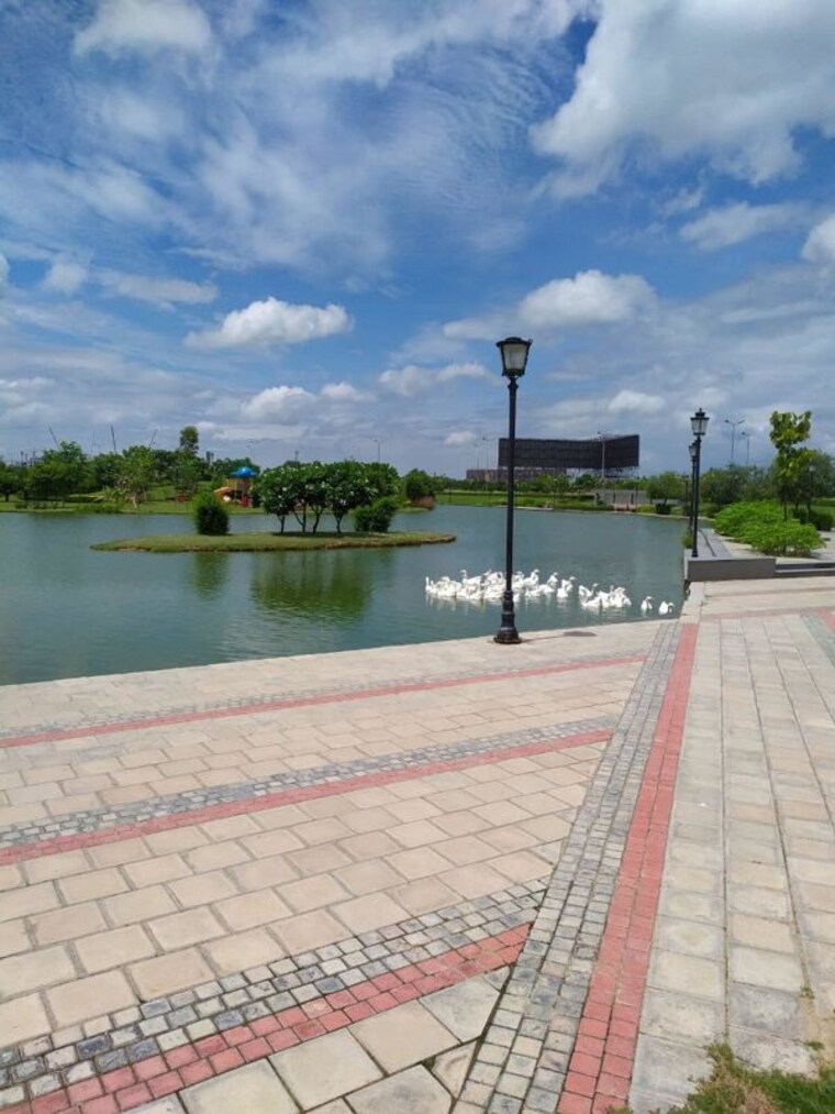 undefined, gaur-yamuna-city-7th-parkview  105 Sq.Yd. Plot In Gaur Yamuna City Greater Noida 9783005