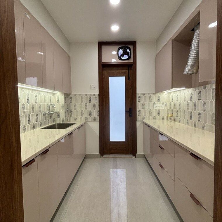 undefined, malviya nagar 3 Bedroom 1100 Sq.Ft. Builder Floor In Malviya Nagar Delhi 9783166