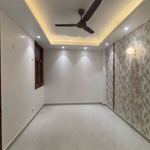 Room in 3 BHK Builder Floor at Malviya Nagar – for Sale