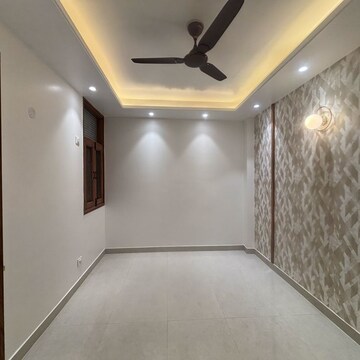 Room in 3 BHK Builder Floor at Malviya Nagar – for Sale