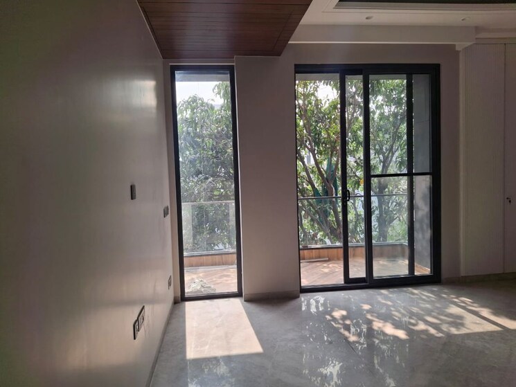 Room, green park 4 Bedroom 2570 Sq.Ft. Builder Floor In Green Park Delhi 9783013