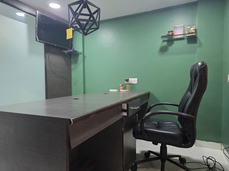Team Area, royal-palms Commercial Office Space 300 Sq.Ft. In Goregaon East Mumbai 9783171