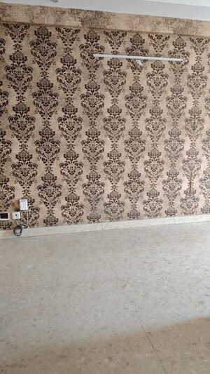 Bathroom in 3 BHK Apartment at Tarang Orchid, Sector 28 – for Rent