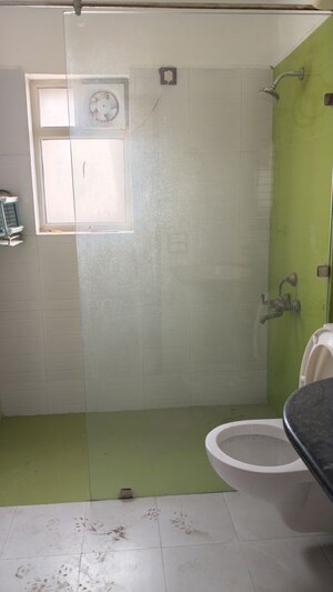 Bathroom in 3 BHK Apartment at Tarang Orchid, Sector 28 – for Rent