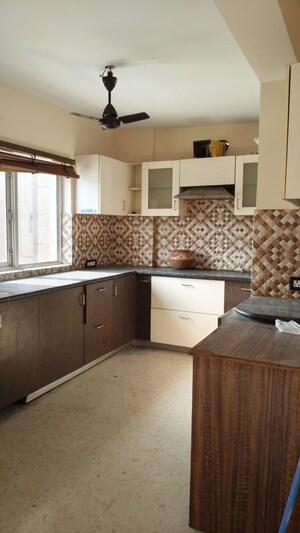 Kitchen in 3 BHK Apartment at Tarang Orchid, Sector 28 – for Rent