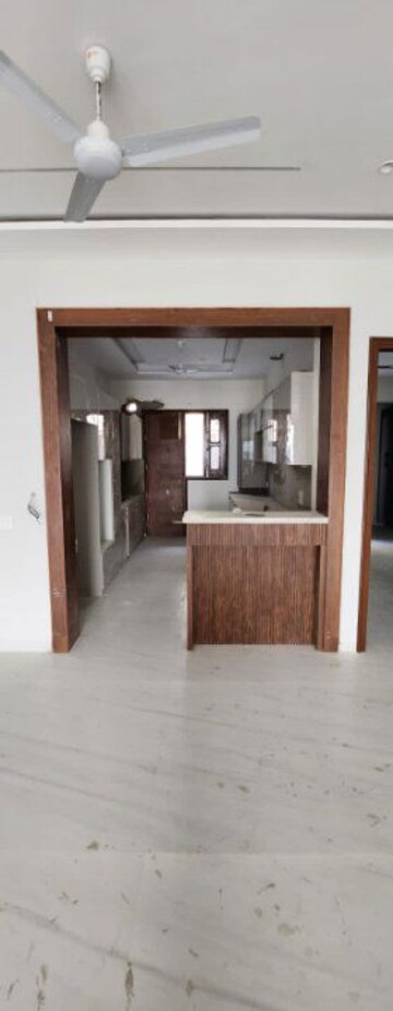 Living Room in 2.5 BHK Independent House at Sector 20 – for Rent