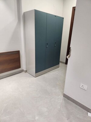 Furnished Amenities in 2.5 BHK Independent House at Sector 20 – for Rent