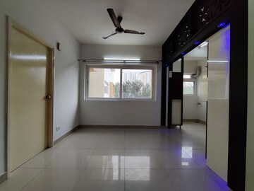 Room in  Apartment at Mantri Webcity, Hennur – for Rent