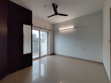 Room in  Apartment at Mantri Webcity, Hennur – for Rent