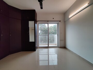 Room in  Apartment at Mantri Webcity, Hennur – for Rent