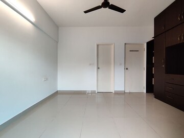 Room in  Apartment at Mantri Webcity, Hennur – for Rent