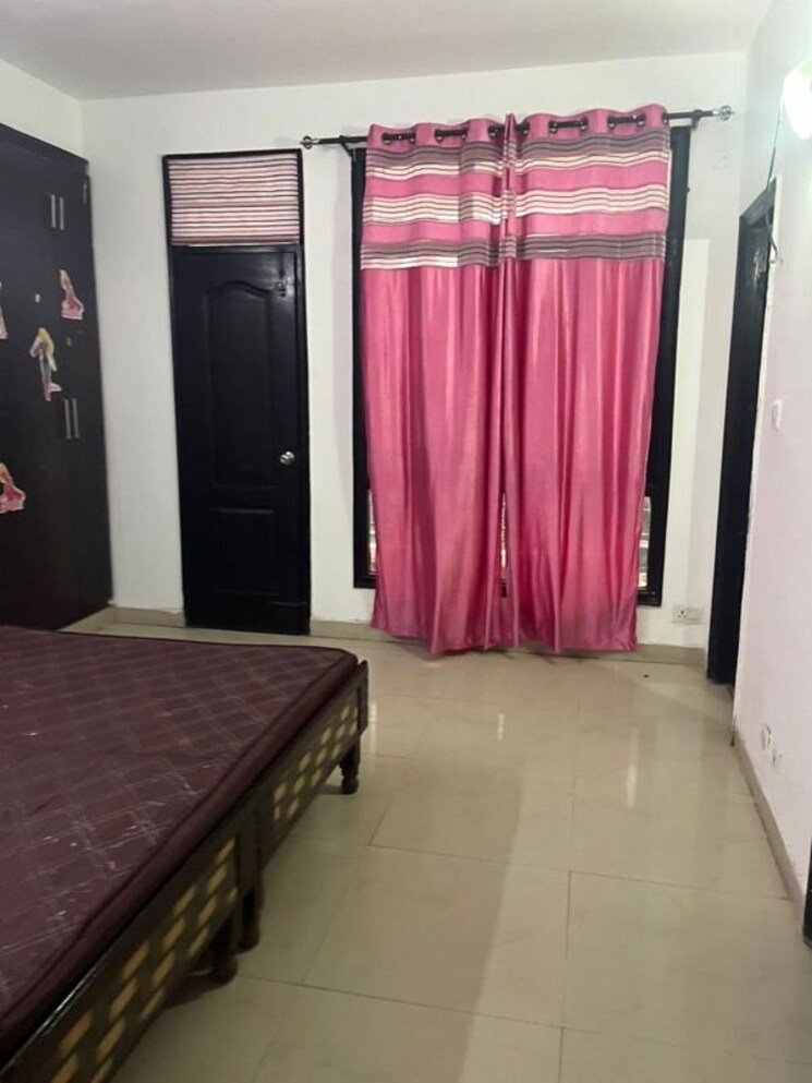 Bedroom, maya-garden-city 2 Bedroom 1130 Sq.Ft. Apartment In Lohgarh Zirakpur 9783188
