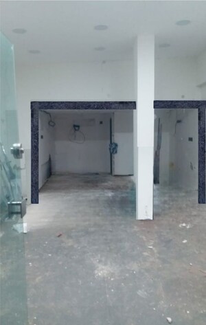  Shop For Rent in Diamond Garden, Chembur