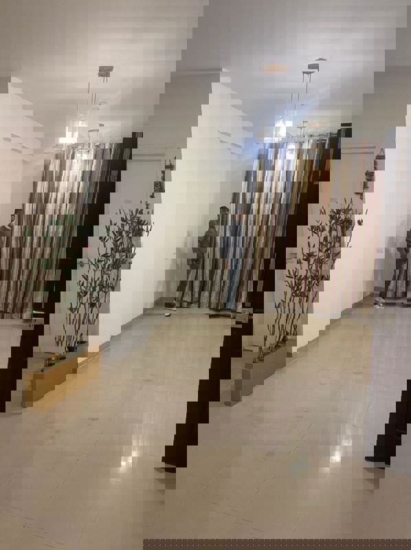 3.5 BHK + Servant Room Apartment For Rent in Paras Dews