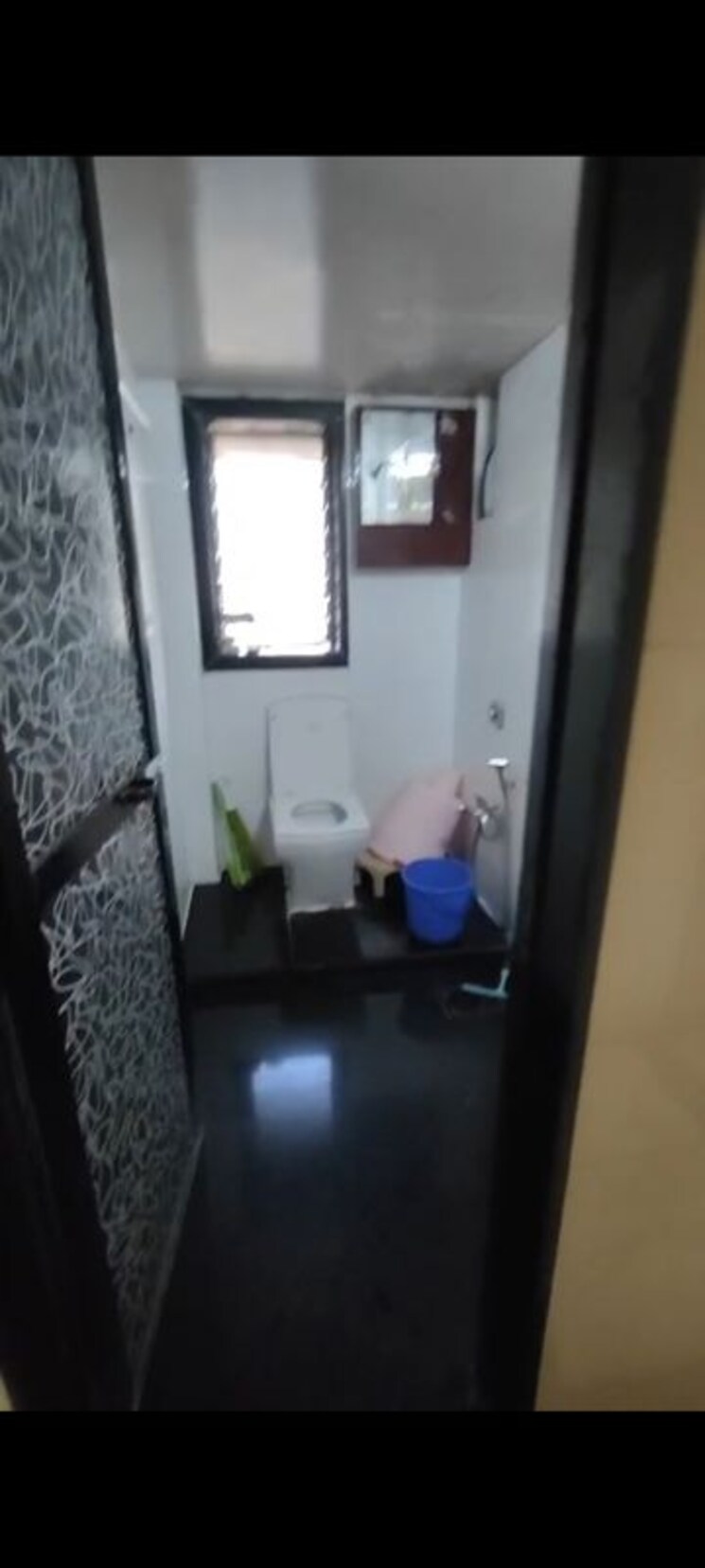 Bathroom, adinath-building 2 Bedroom 568 Sq.Ft. Apartment In Masjid Bunder Mumbai 9783797