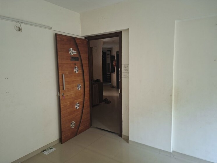 Room, iris-chs 1 Bedroom 750 Sq.Ft. Apartment In Kasarvadavali Thane 9783835