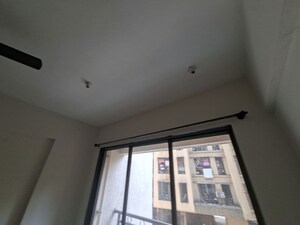 1 BHK Apartment For Rent in Iris CHS, Kasarvadavali