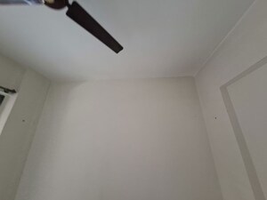 1 BHK Apartment For Rent in Iris CHS, Kasarvadavali