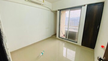 Room in 1 BHK Apartment at Puranik Aarambh, Ghodbunder Road – for Rent