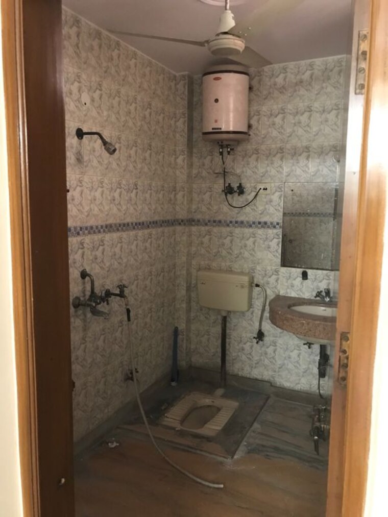 Bathroom, sector 50 2 Bedroom 1205 Sq.Ft. Independent House In Sector 50 Noida 9783531