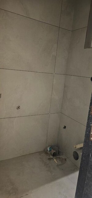 Furnished Amenities in  Showroom at Lashkaria Indrasukh, Andheri West – for Rent