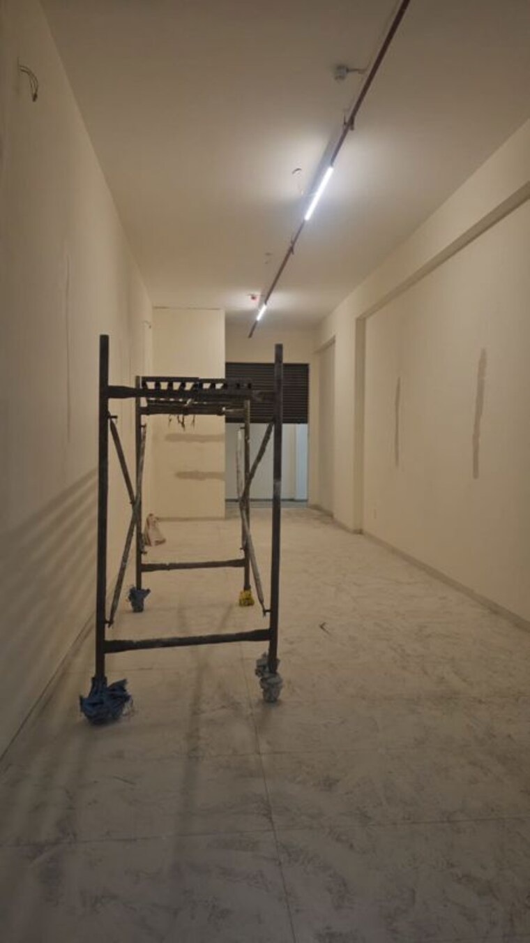 undefined, lashkaria-indrasukh Commercial Showroom 563 Sq.Ft. In Andheri West Mumbai 9784151