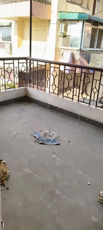 Balcony in 3 BHK Apartment at Sector 3 Dwarka – for Rent