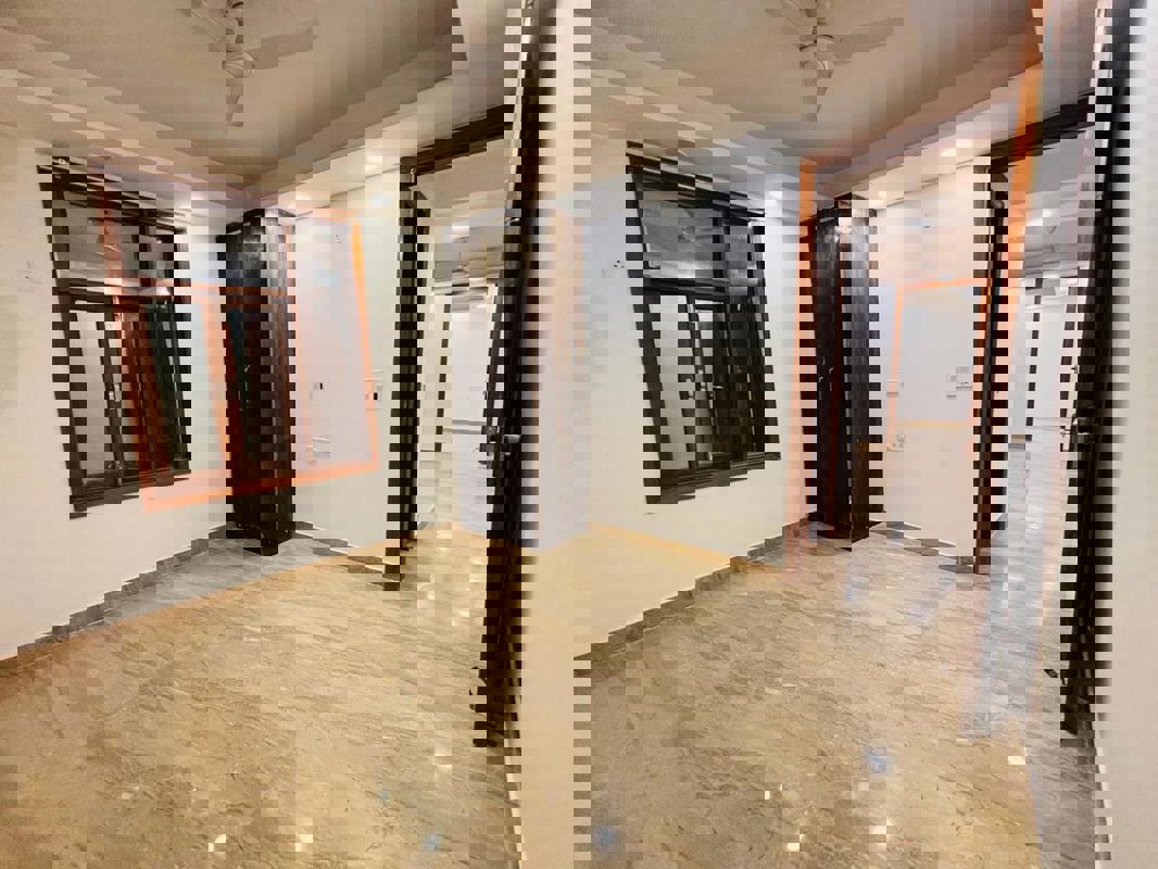 3 BHK Builder Floor For Rent in Freedom Fighters Enclave