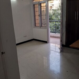 Room in 3 BHK Apartment at Sector 19 Dwarka – for Rent