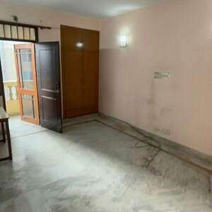 Room in 4 BHK Apartment at Stellar Kings Court, Sector 50 – for Sale