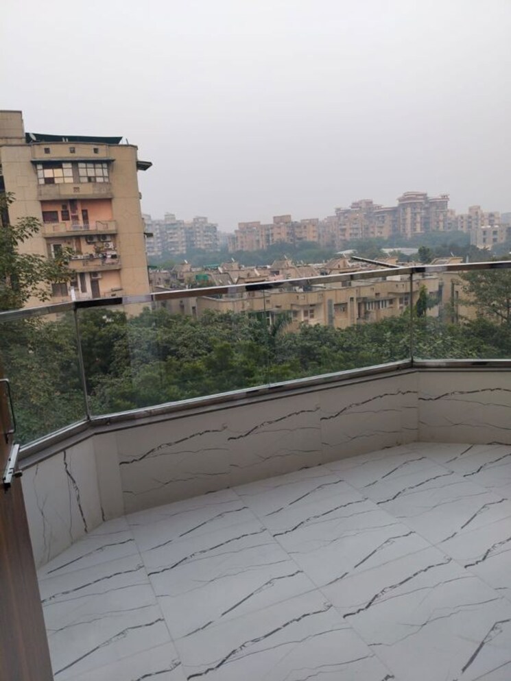 Balcony, sector 10 dwarka 4 Bedroom 1800 Sq.Ft. Apartment In Sector 10 Dwarka Delhi 9784294