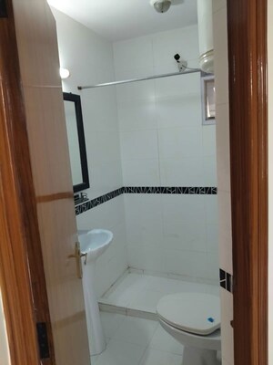 Bathroom in 4 BHK Apartment at Sector 10 Dwarka – for Rent