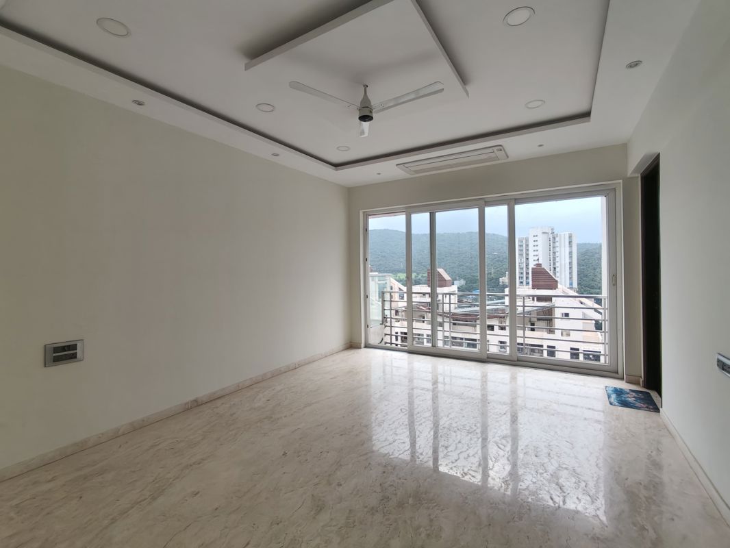 5 BHK + Pooja Room Apartment For Sale in Viraj Tower