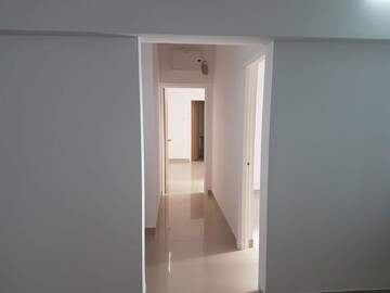 Room in 2 BHK Apartment at Kumar Primavera, Wadgaon Sheri – for Rent