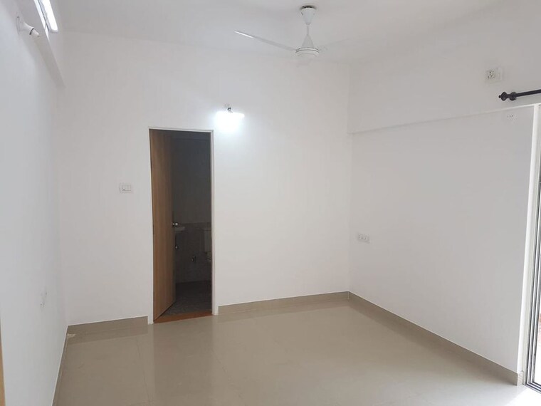 Room, kumar-primavera 2 Bedroom 823 Sq.Ft. Apartment In Wadgaon Sheri Pune 9784401