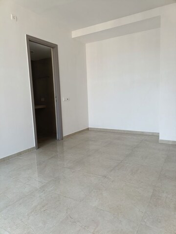 Room in 2 BHK Apartment at Madhav Palacia, Ghodbunder Road – for Rent