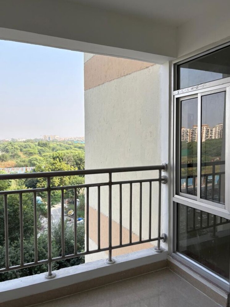 Balcony, sector 19 dwarka 3 Bedroom 1700 Sq.Ft. Apartment In Sector 19 Dwarka Delhi 9784469