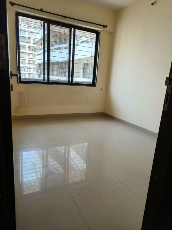 1 BHK + Extra Room 635 Sq.Ft. Apartment in Ajmera Yogidham Emerald