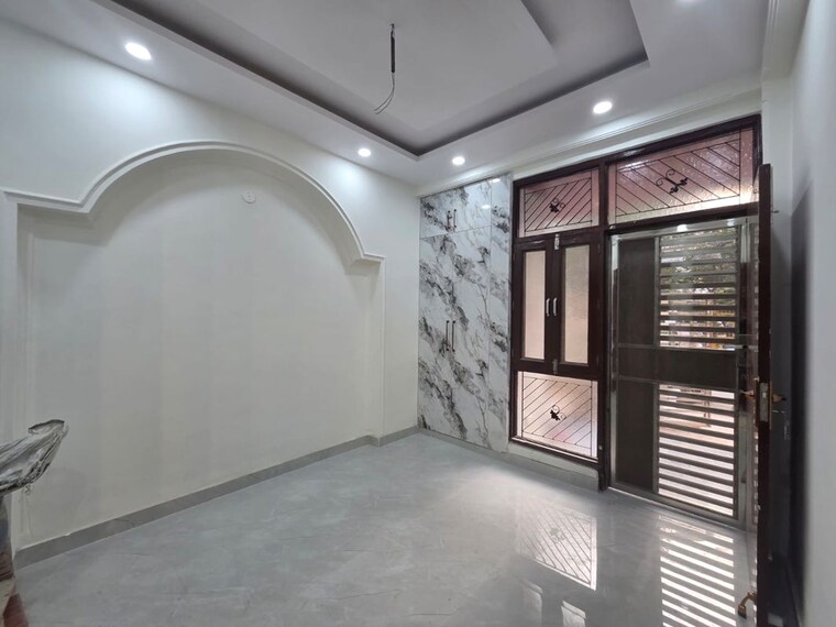 Room, sector 26 3.5 Bedroom 1334 Sq.Ft. Independent House In Sector 26 Panchkula 9784377