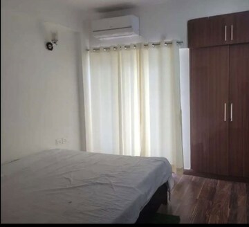 Bedroom in 3 BHK Apartment at Hazratganj – for Rent