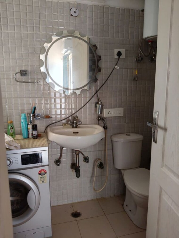 Bathroom, amrapali-crystal-homes 3 Bedroom 1375 Sq.Ft. Apartment In Sector 76 Noida 9784608