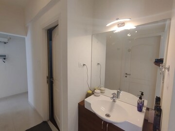 Bathroom in 3 BHK Apartment at Kumar Pinakin, Baner – for Sale