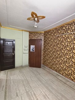 1 BHK + Extra Room Builder Floor For Rent in Panchsheel Vihar