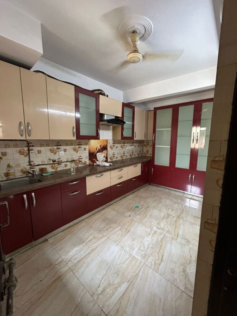 Kitchen, sector 4 dwarka 3 Bedroom 1500 Sq.Ft. Apartment In Sector 4 Dwarka Delhi 9784663