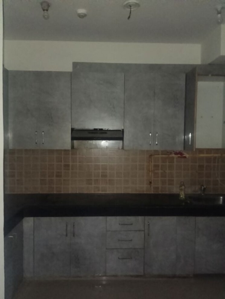 Kitchen, mahagun-mywoods 3 Bedroom 1370 Sq.Ft. Apartment In Sector 16c Greater Noida Greater Noida 9784675
