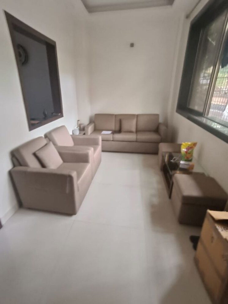 Living Room, adarsh-nagar-chs-worli 2 Bedroom 600 Sq.Ft. Apartment In Worli Mumbai 9784670