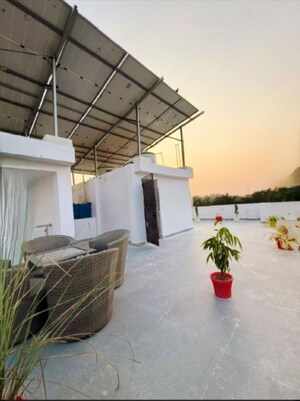 3 BHK Villa – Exterior View View at Kalindi Kunj - for Sale