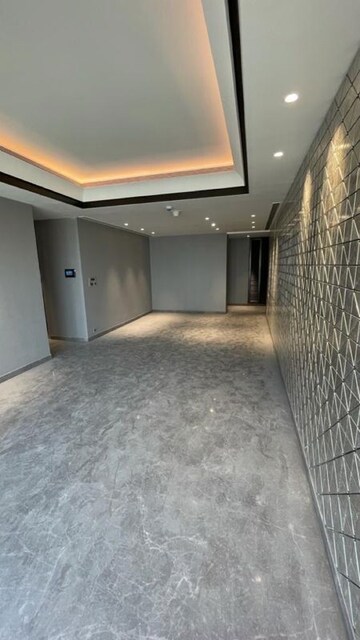 Kitchen in 4 BHK Apartment at Lodha Trump Tower, Kamala Mill – for Rent