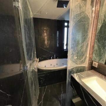 Bathroom in 4 BHK Apartment at Lodha Trump Tower, Kamala Mill – for Rent